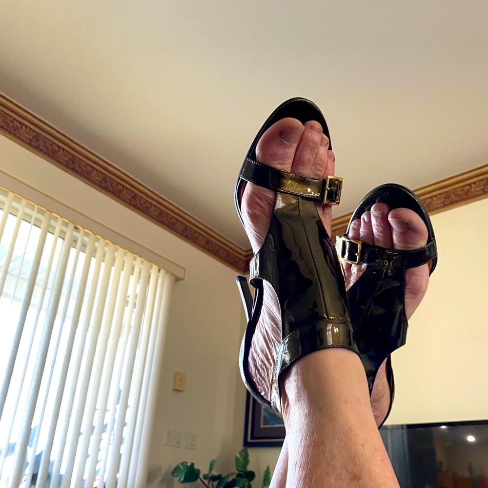Guess high heels